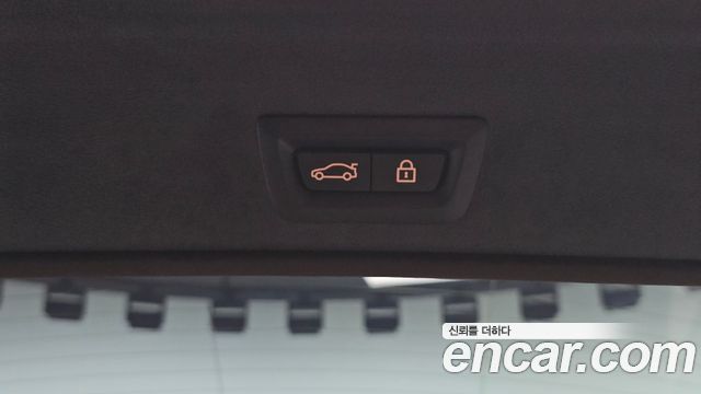 BMW X6 2022 — photo 25