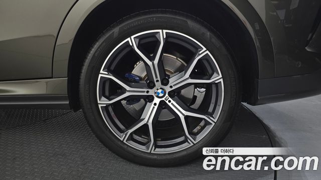 BMW X6 2022 — photo 7