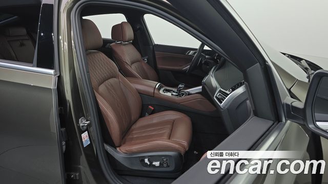 BMW X6 2022 — photo 16
