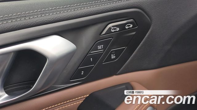 BMW X6 2022 — photo 30