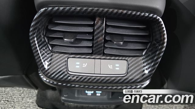 BYD Sealion 7  2026 — photo 28