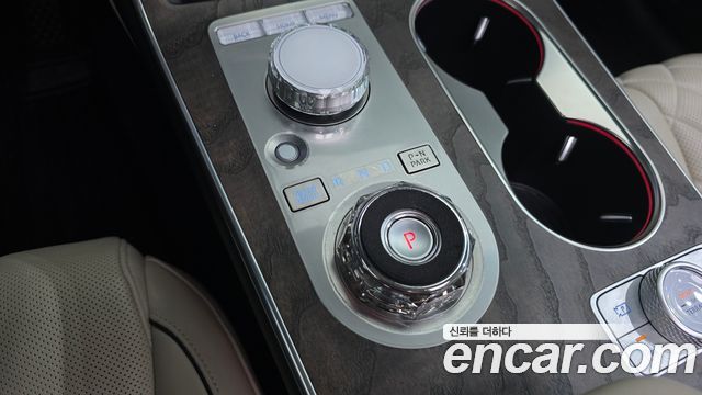 Genesis GV80 2024 — photo 12
