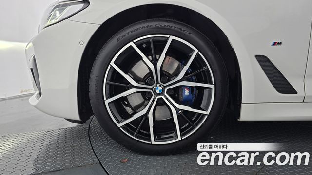 BMW 5-Series 2018 — photo 5