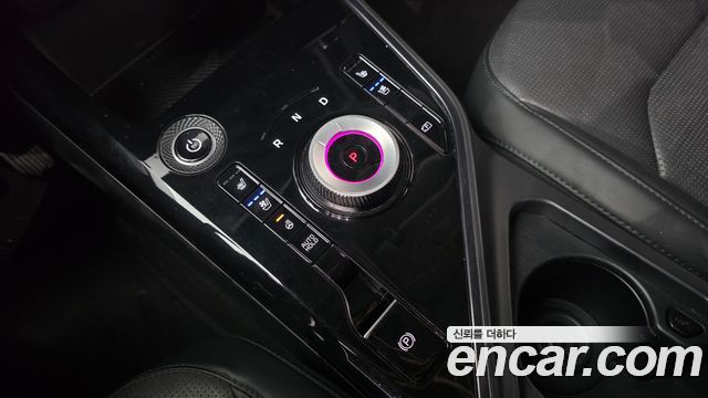 Kia Niro 2023 — photo 9