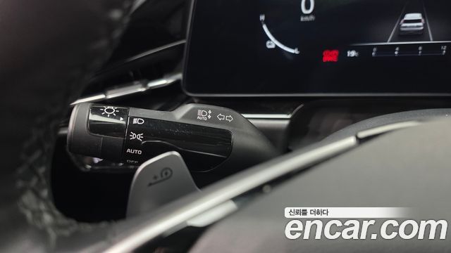 Kia Niro 2023 — photo 14