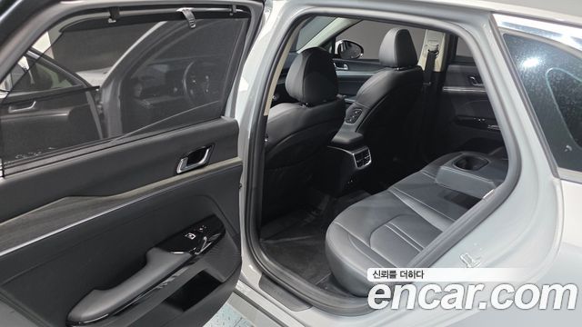 Kia K5 2024 — photo 17