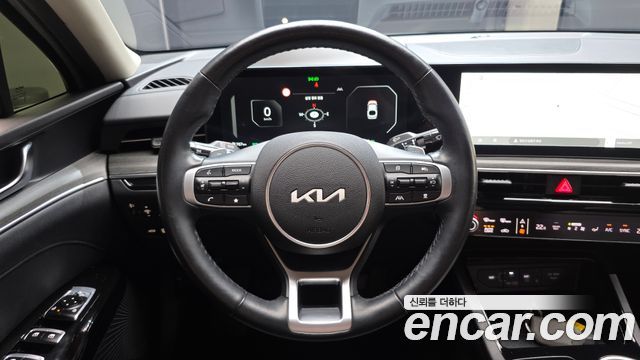 Kia K5 2024 — photo 18