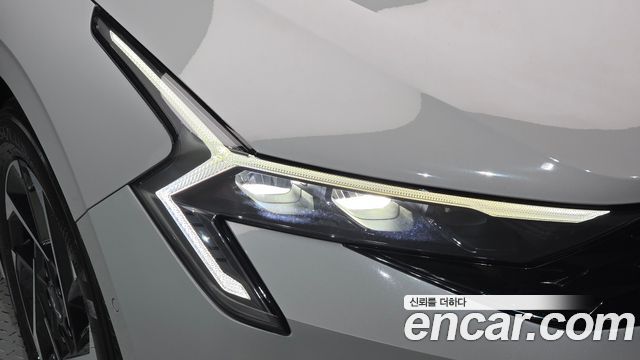 Kia K5 2024 — photo 8
