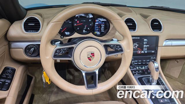 Porsche 718 2017 — photo 12