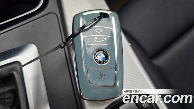 BMW 3-Series 2015 — photo 32