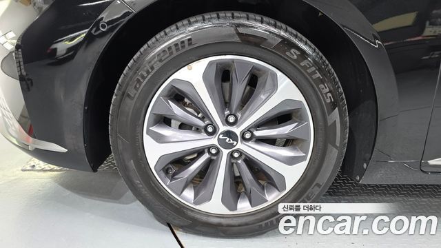 Kia K8 2022 — photo 5