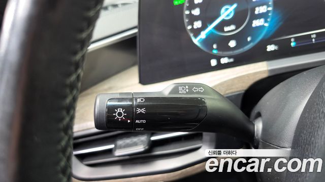 Kia K8 2022 — photo 17