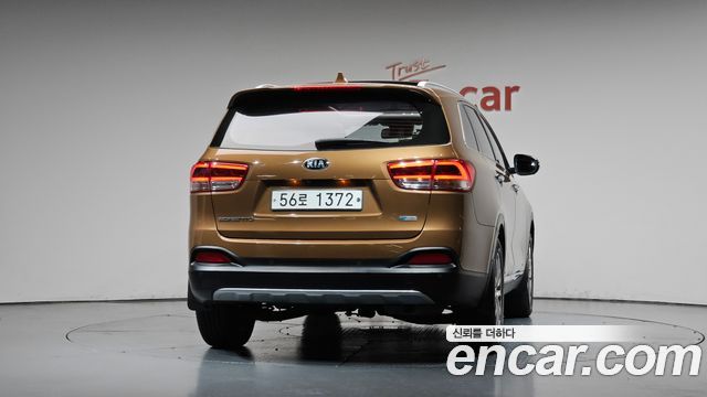Kia Sorento 2015 — photo 4