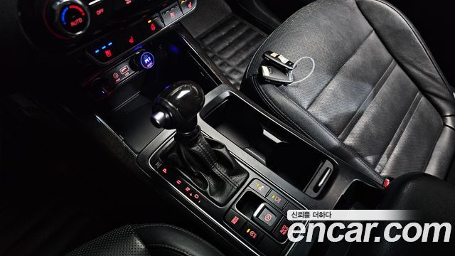 Kia Sorento 2015 — photo 12