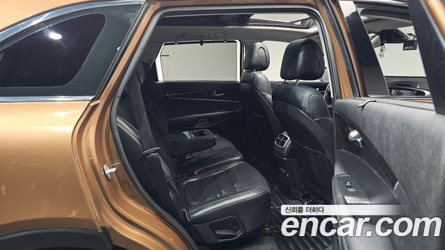 Kia Sorento 2015 — photo 18