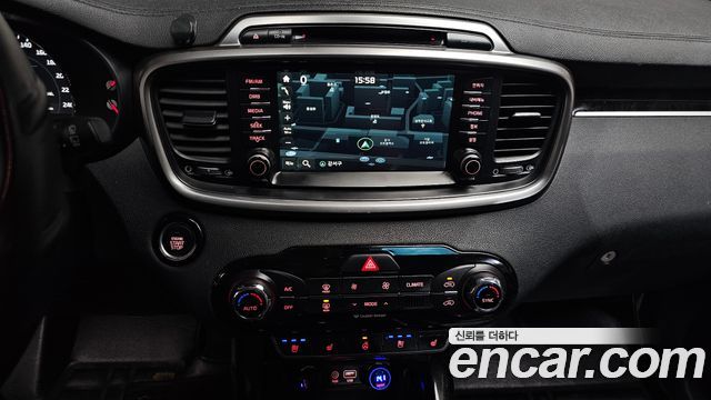 Kia Sorento 2015 — photo 20