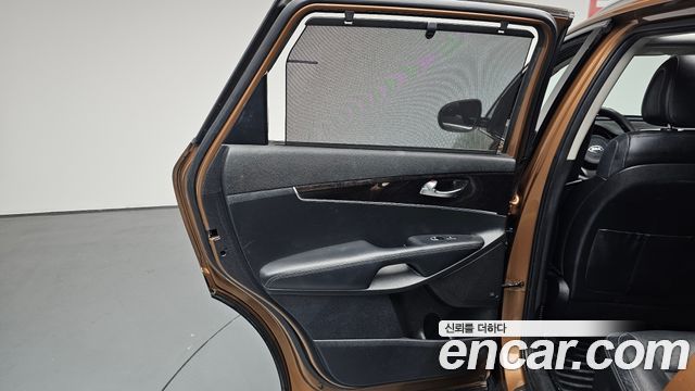 Kia Sorento 2015 — photo 15