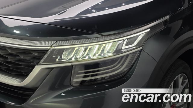 Kia Seltos 2020 — photo 8