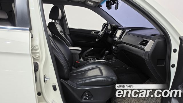KG Mobility Rexton 2019 — photo 11