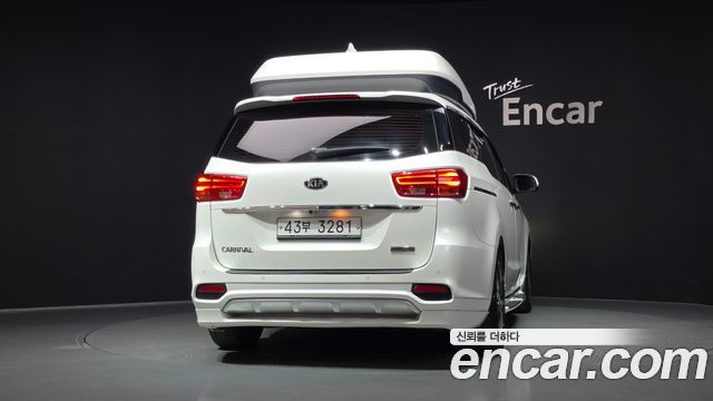Kia Canival 2019 — photo 4