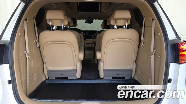Kia Canival 2019 — photo 20