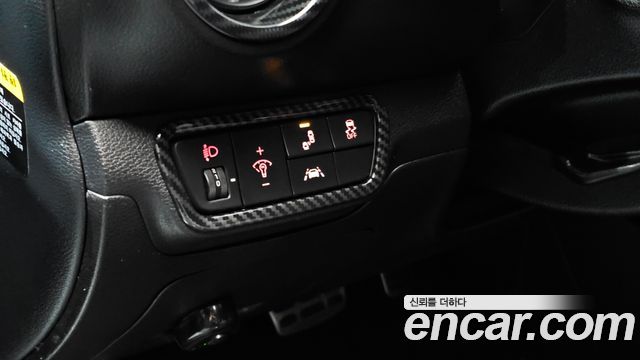 Kia K3 2019 — photo 16