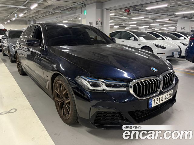 BMW 5-Series 2023 — photo 3