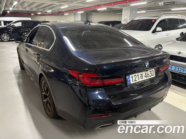BMW 5-Series 2023 — photo 4