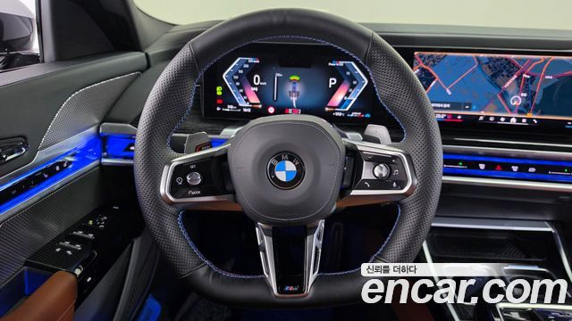 BMW 7-Series 2025 — photo 20