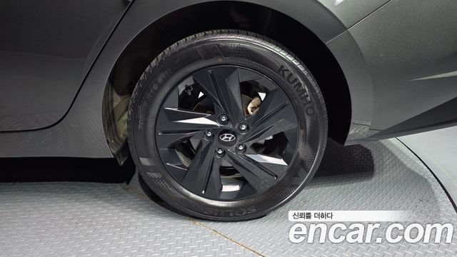 Hyundai AVANTE 2023 — photo 7