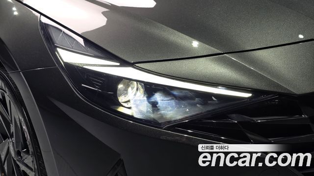 Hyundai AVANTE 2023 — photo 8