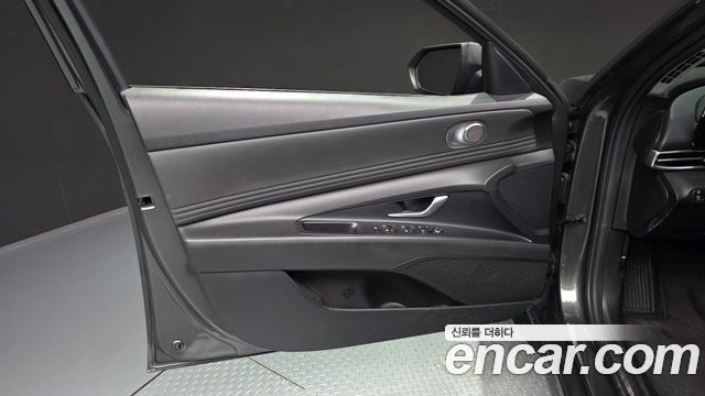 Hyundai AVANTE 2023 — photo 14