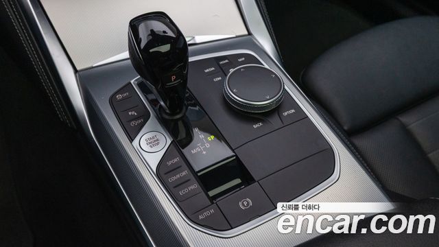 BMW 4-Series 2022 — photo 9