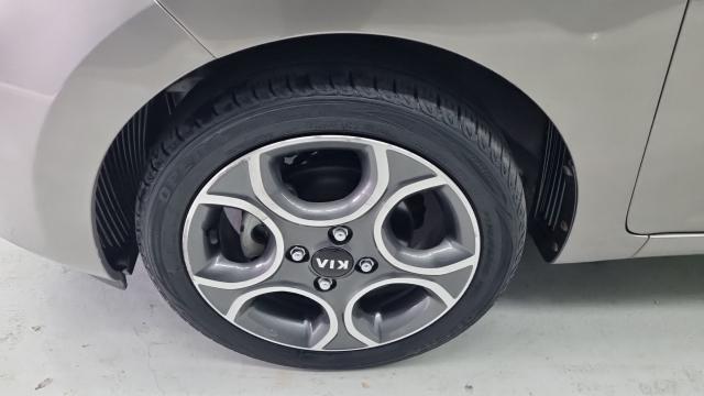 Kia morning 2015 — photo 18