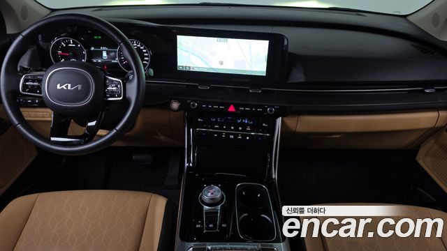 Kia Canival 2023 — photo 10
