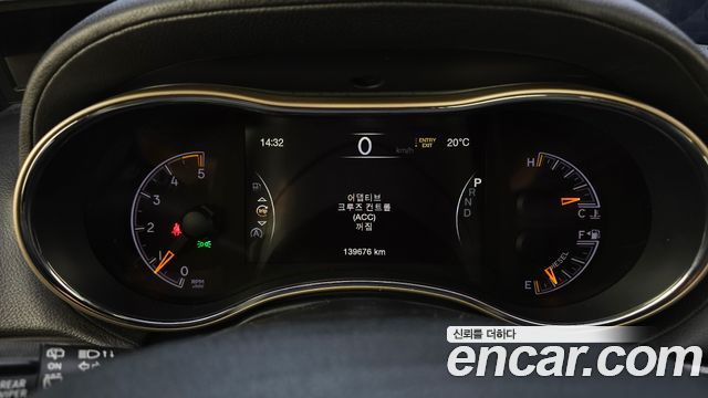 Jeep Cherokee 2016 — photo 8
