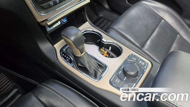Jeep Cherokee 2016 — photo 9