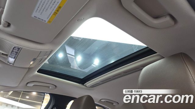 Mercedes-Benz E-Class 2018 — photo 25