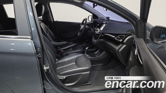 Chevrolet Korea Spark 2019 — photo 11