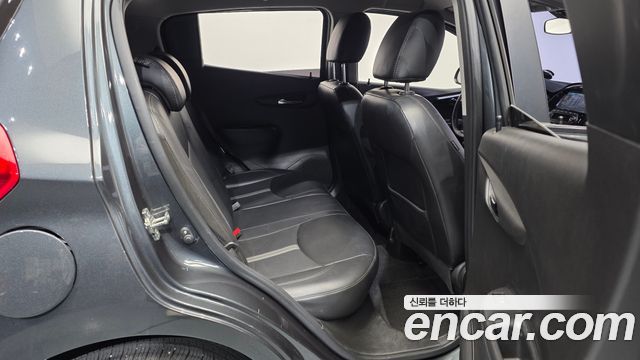 Chevrolet Korea Spark 2019 — photo 12