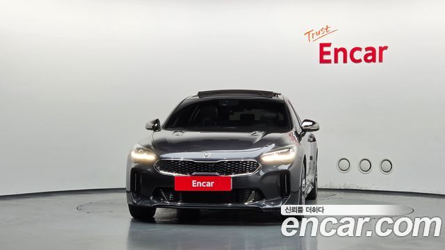 Kia Stinger 2018 — photo 3