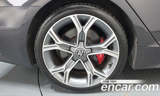 Kia Stinger 2018 — photo 7
