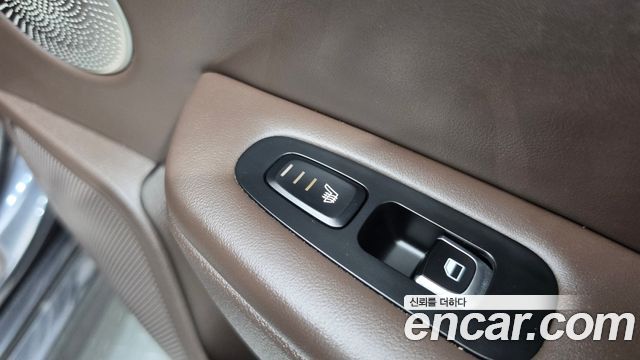 Kia Stinger 2018 — photo 34