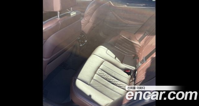 BMW 5-Series 2023 — photo 14
