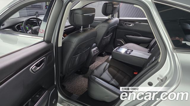 Renault Korea SM6 2017 — photo 12
