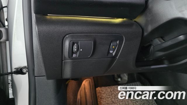 Renault Korea SM6 2017 — photo 17