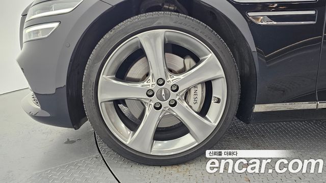 Genesis G80 2023 — photo 5