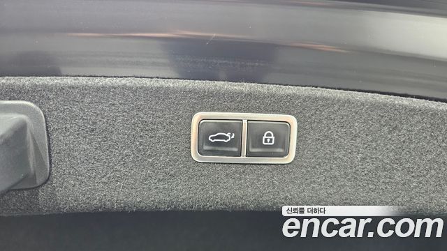 Genesis G80 2023 — photo 22