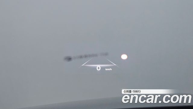 Genesis G80 2023 — photo 32