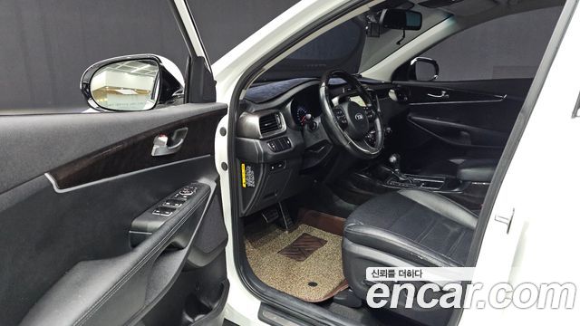 Kia Sorento 2017 — photo 10